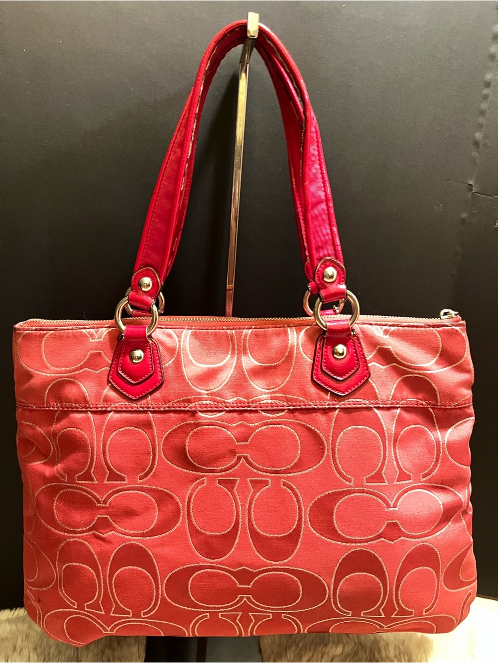 Vintage Authentic Rugby Red signature C Coach Poppy #17890.
